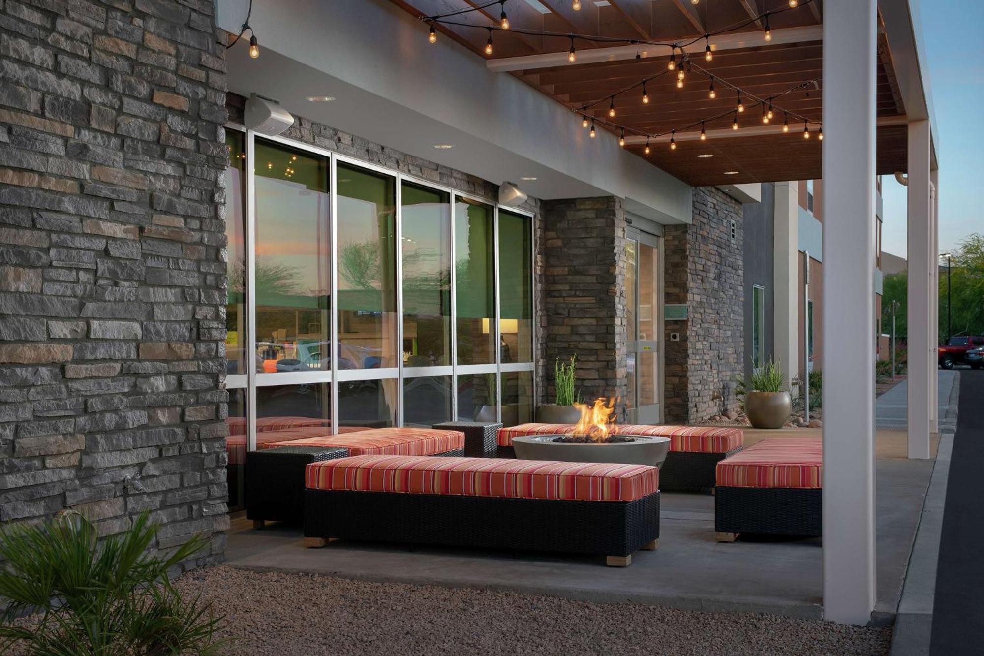 Home2 Suites By Hilton Phoenix Airport South Exteriör bild